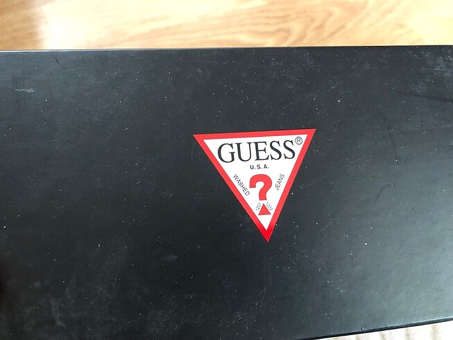  Beden siyah Renk Orijinal guess cüzdan