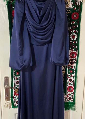 Tesettür saten elbise şal hediye