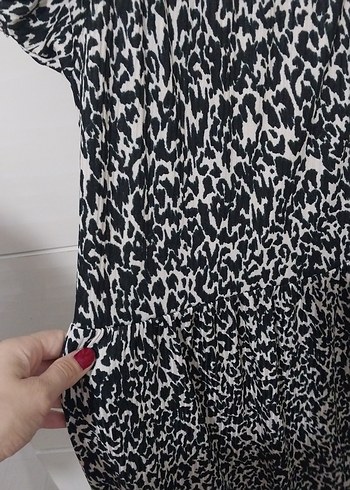 m Beden siyah Renk Leopar Desenli midi Pilili Kadın Elbise