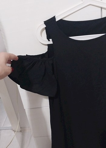 LC Waikiki Siyah Midi Volanlı Omuz Detaylı Elbise
