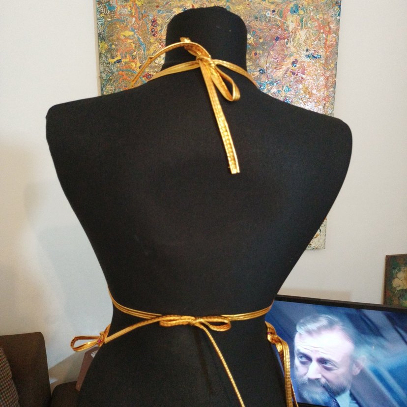 Parlak Altın Renkli Strappy Bikini - Görsel 3