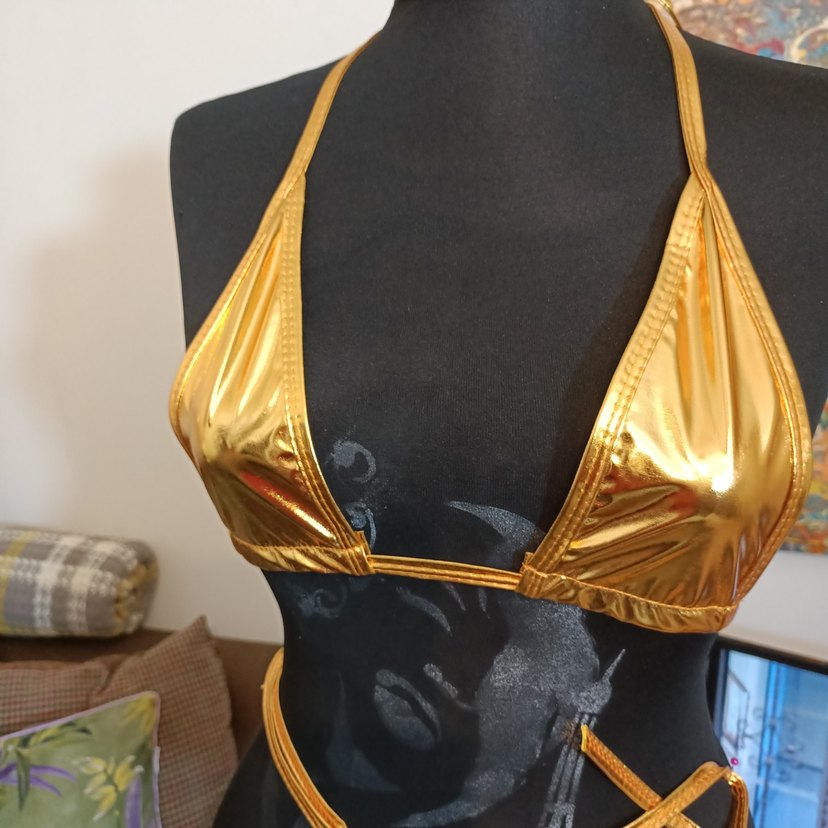 Parlak Altın Renkli Strappy Bikini - Görsel 2