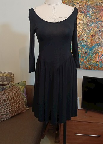 Uzun Siyah Gotik Kadın Elbise - Görsel 2