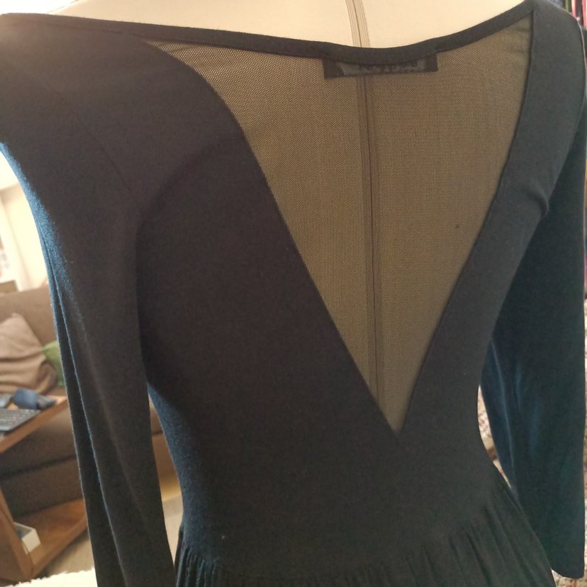 Uzun Siyah Gotik Kadın Elbise - Görsel 3