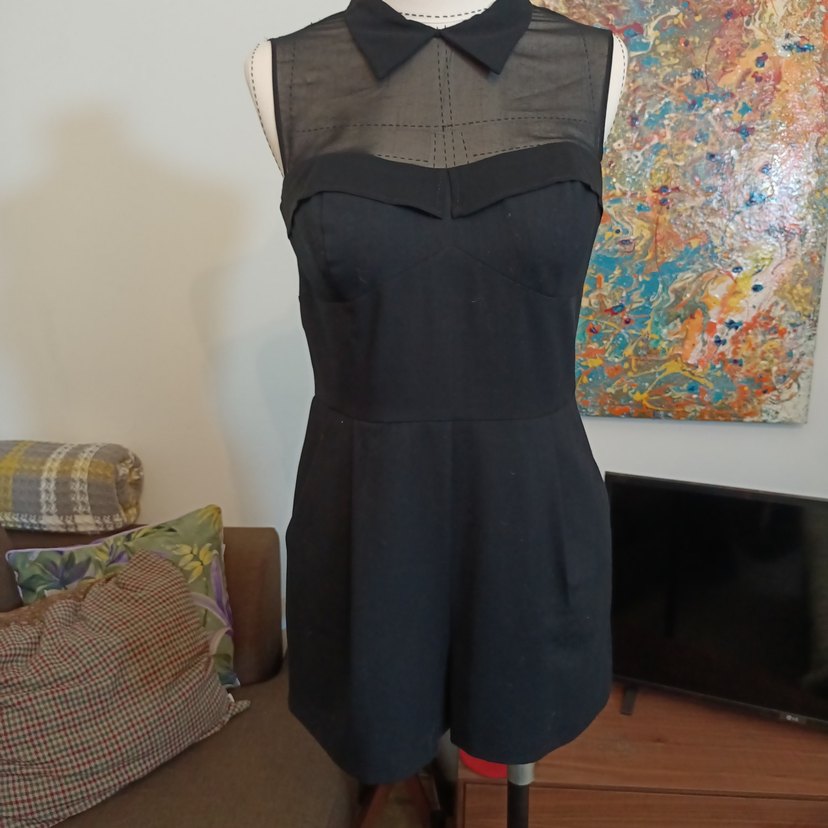 Kolsuz Siyah Midi Tulum - Gotik Stil - Görsel 2