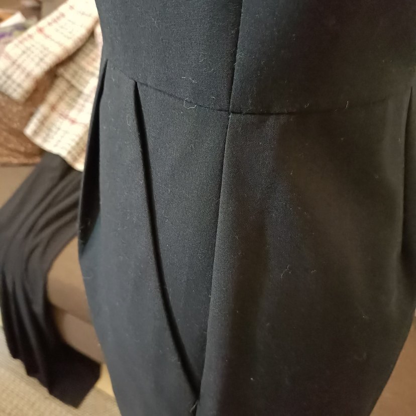 Kolsuz Siyah Midi Tulum - Gotik Stil - Görsel 5