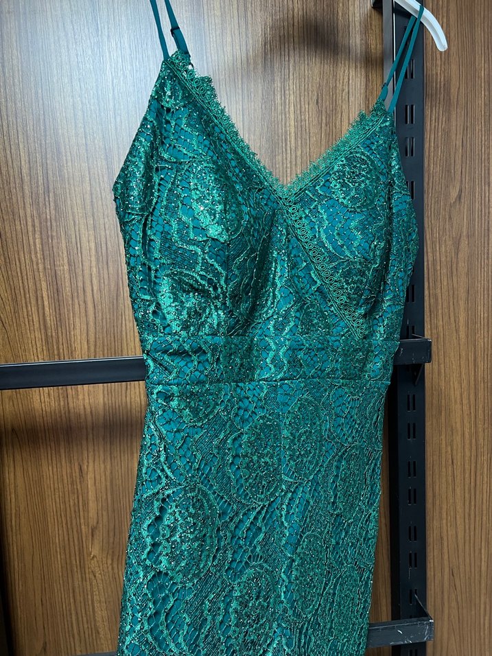 Yeşil Askılı Pul Payetli Desenli Mini Tulum Abiye - Görsel 4