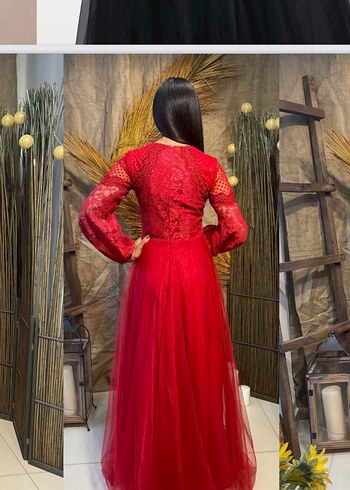 Dantel Detaylı Uzun Kırmızı Kadın Abiye Elbise - Görsel 2