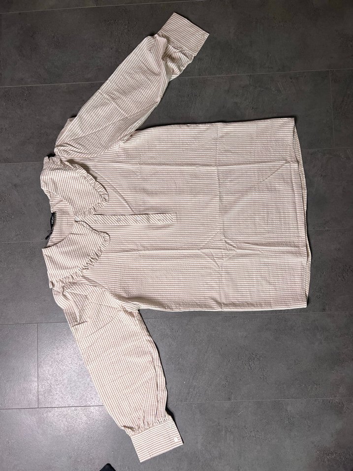 Bej Kadın Keten Bebe Yaka Gömlek Pilili Yaka - Görsel 2