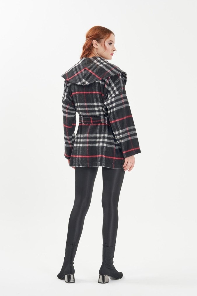 Kemerli Kısa Ekose Kadın Kaban - Görsel 2