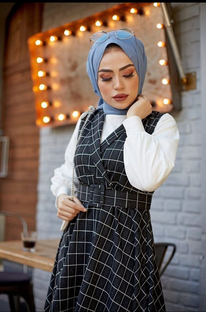 Siyah Ekose Desenli Uzun Kemerli Elbise - Görsel 3