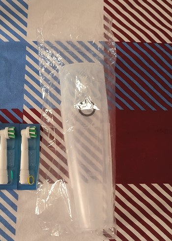 Oral-B Elektrikli Diş Fırçası Seti - Görsel 4