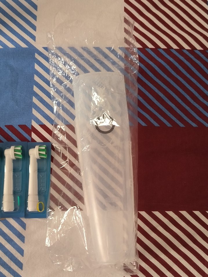 Oral-B Elektrikli Diş Fırçası Seti - Görsel 4