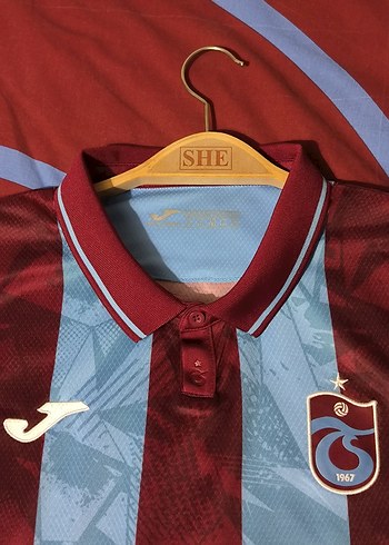 Trabzonspor Yeni Sezon Forması - Görsel 2