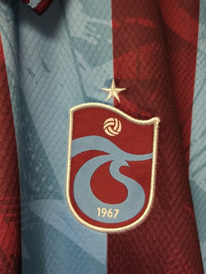 Trabzonspor Yeni Sezon Forması - Görsel 5