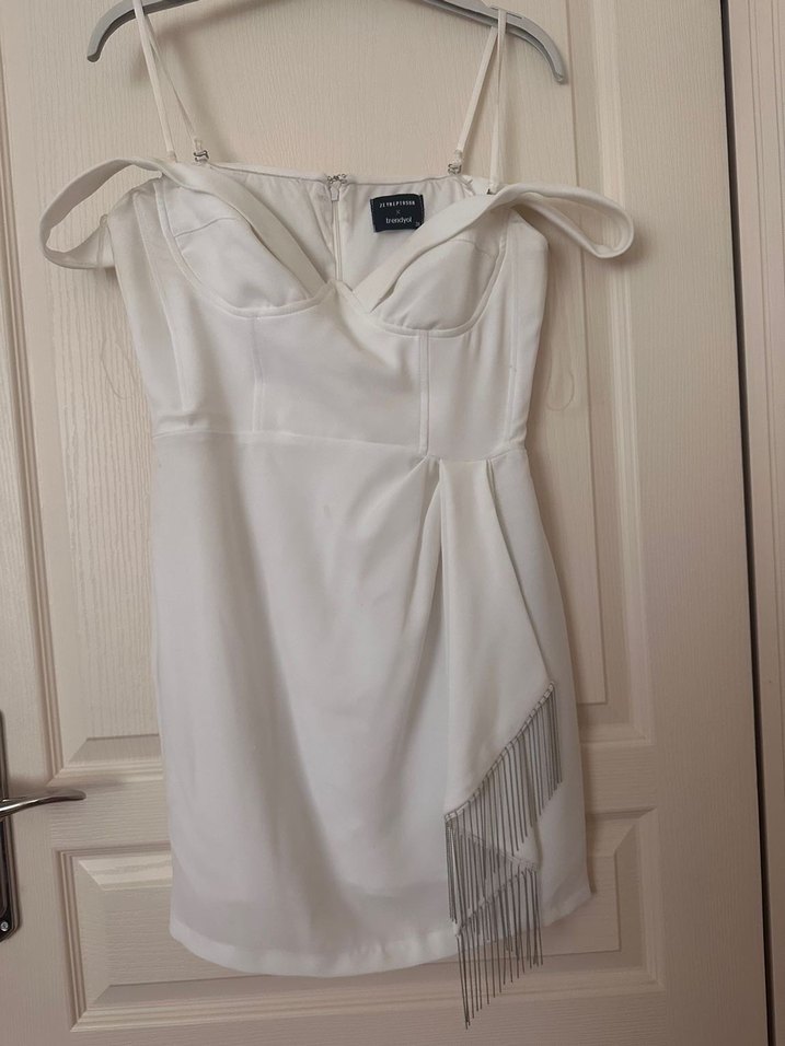 Beyaz Drapeli Mini Elbise - Görsel 5
