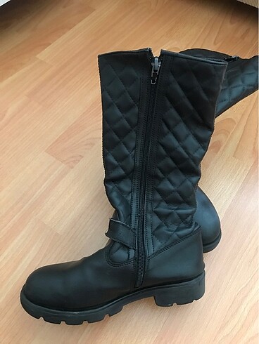 Kız çocuk bot - Görsel 2