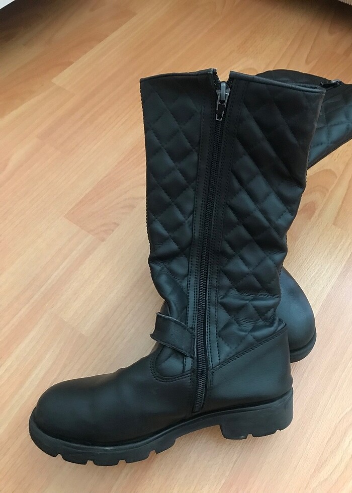 Kız çocuk bot - Görsel 2