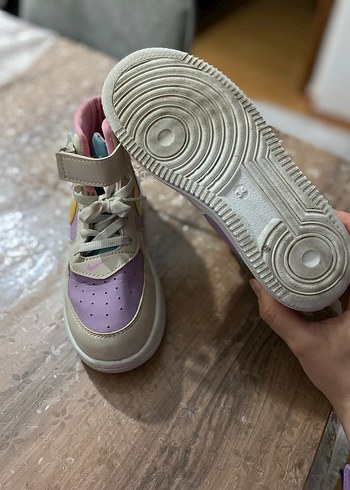 Bağcıklı ve Çırtçırtlı Pastel Renkli Kız Çocuk Spor Ayakkabı - Görsel 4