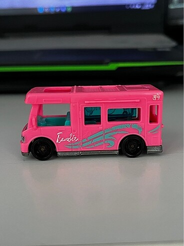  Beden Hot Wheels Barbie Dream Camper Karavan