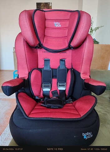 9- 36 kg Beden kırmızı Renk Baby Plus Emniyet Kemerli Oto Koltuk
