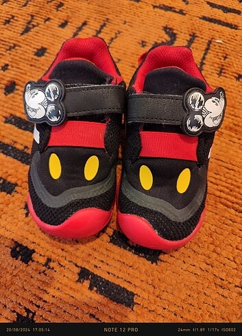 23 Beden siyah Renk Adidas Çocuk Ayakkabı 23 Numara