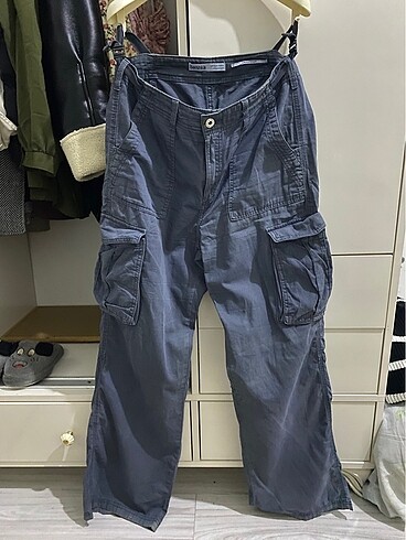 Bershka Kargo pantolon