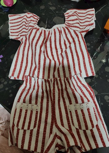 LC Waikiki Kız Bebek Kırmızı Çizgili Nakışlı Takım