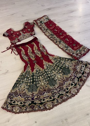 Abiye Bordo İşlemeli Boncuklu Uzun Hint Elbisesi