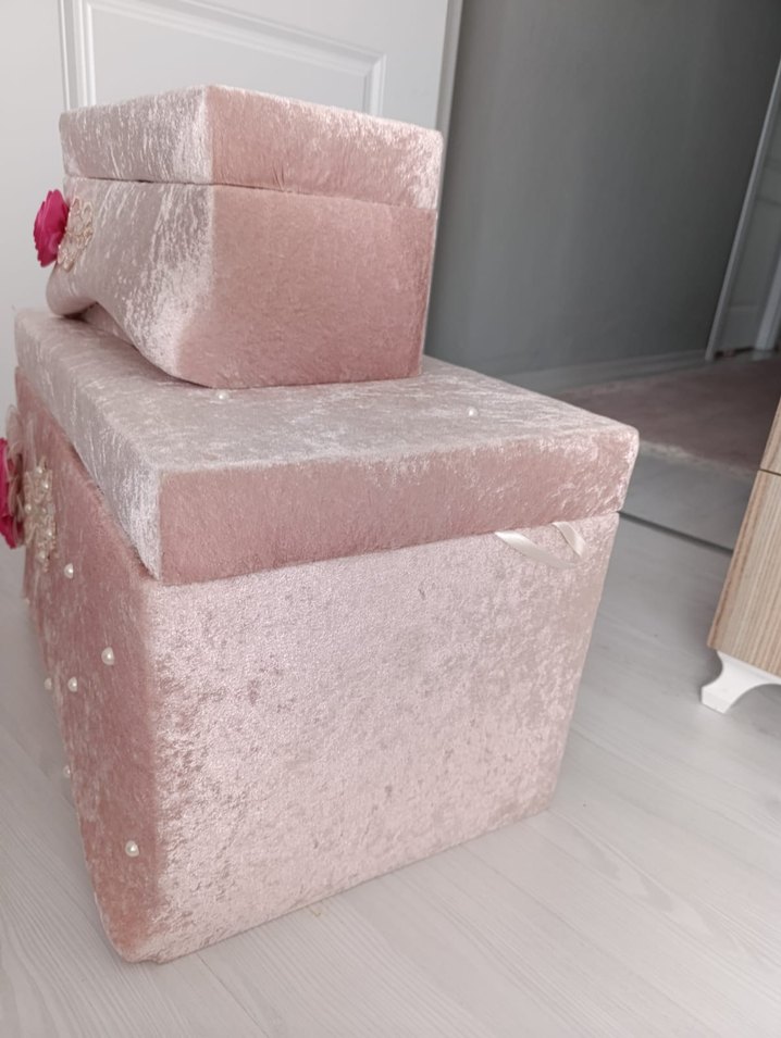 Pembe Kadife nişan sandığı Makyaj Organizer Seti - Görsel 3