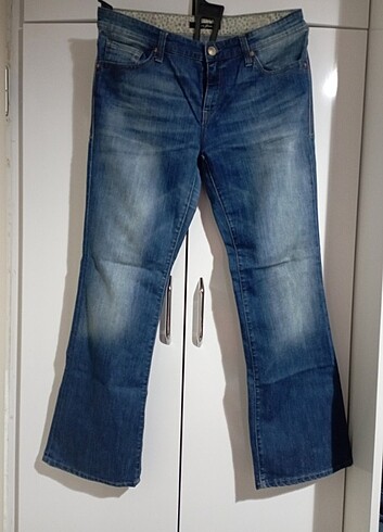 34 Beden Mavi jeans