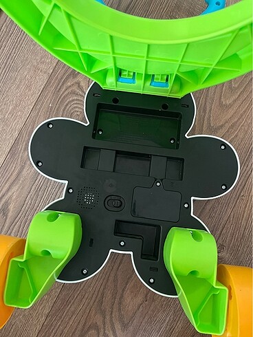  Beden Fisher price yürüme yardımcısı