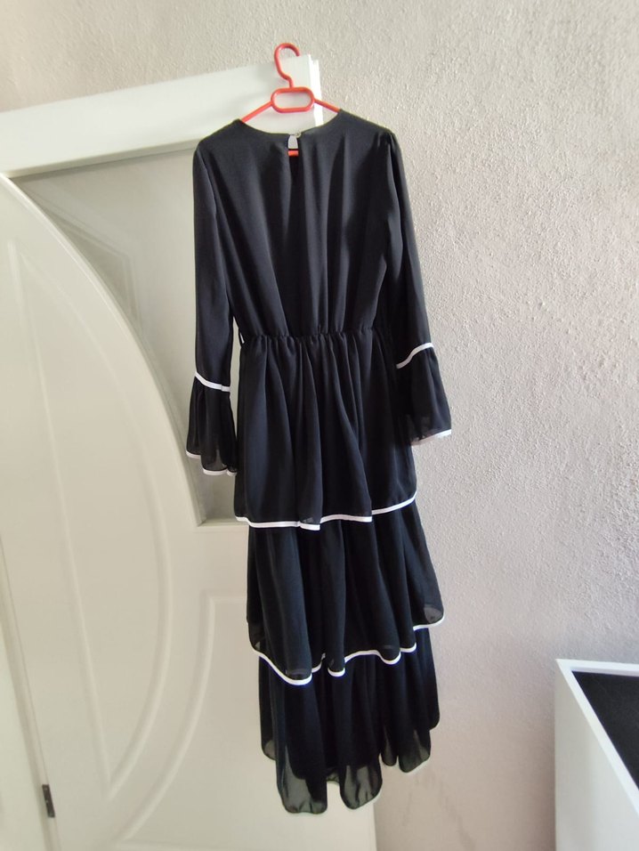 Diger Siyah Uzun Katlı Fırfırlı Elbise - Görsel 2