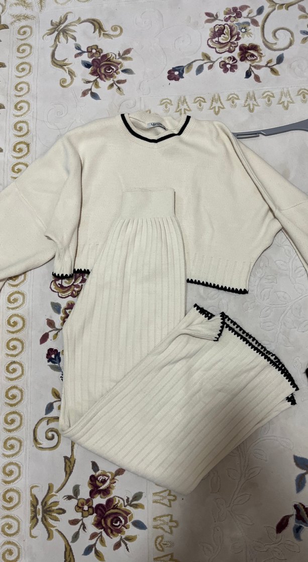 Beyaz Uzun Kollu Örgü Kadın Kazak - Görsel 2