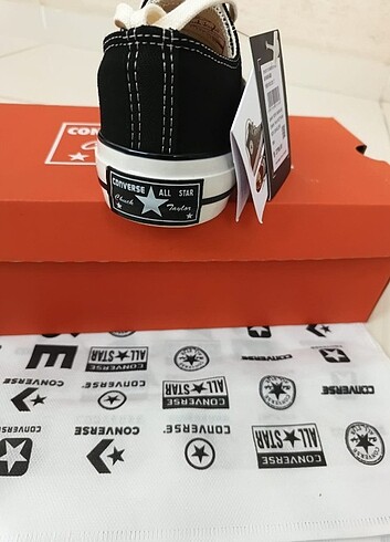 Converse Converse Chucky Taylor swift 70 Kutulu etiketli barkodlu 36 44
