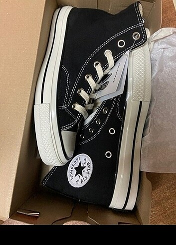 Converse Converse Chucky Taylor swift 70 Bilekli kutulu etiketli barkodl