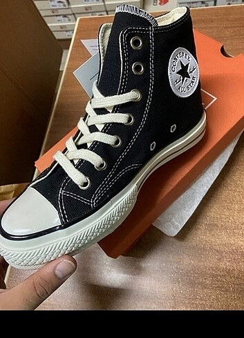 37 Beden siyah Renk Converse Chucky Taylor swift 70 Bilekli kutulu etiketli barkodl