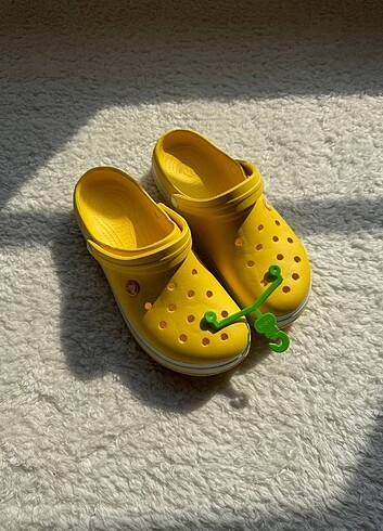 38 Beden Crocs terlik Orjinal bez torbalı 36 40 arası numaralari mevcut