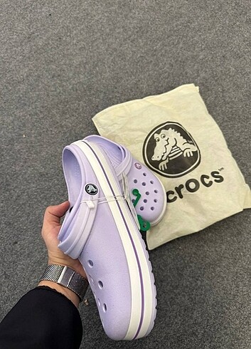 40 Beden Crocs terlik Orjinal bez torbalı 36 40 arası numaralari mevcut