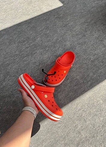 Crocs crocband oranj etiketli barkodlu QR kodu mevcut 36- 45