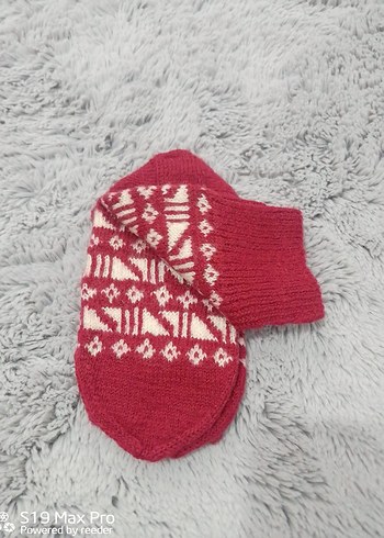 Kırmızı Örgü Kadın çorap - Görsel 2