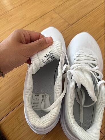 38 Beden beyaz Renk Nike spor ayakkabı