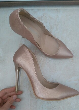Rose gold topuklu ayakkabı