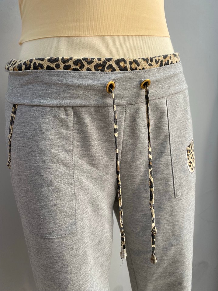 Roberto Cavalli Gri Leopar Desenli Salaş Eşofman Altı - Görsel 3