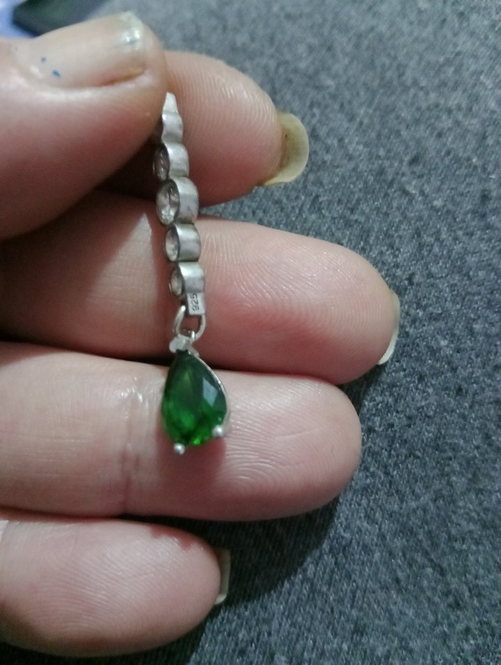 Yeşil Damla Taşlı Kadın Kolye Ucu - Görsel 3