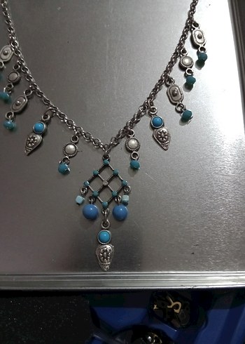 Bohem Tarzı Turkuaz Boncuklu Kolye - Görsel 2