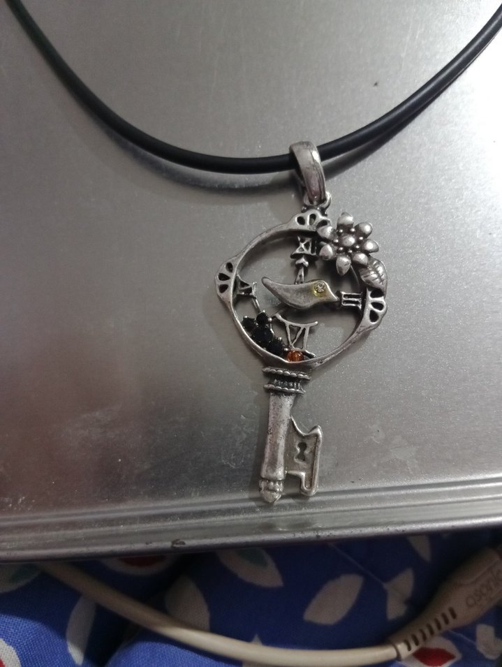 Bohem Anahtar Detaylı Siyah Kolye - Görsel 2