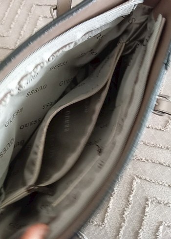 Guess Gri Deri Kadın Çanta - Görsel 5