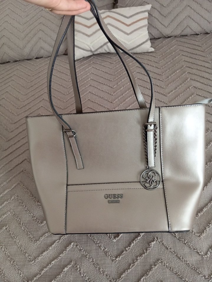 Guess Gri Deri Kadın Çanta - Görsel 3