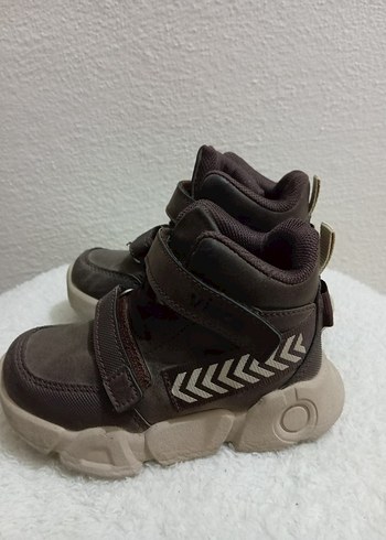 Erkek Çocuk Kahverengi Kaydırmaz Bantlı Bot - Görsel 2